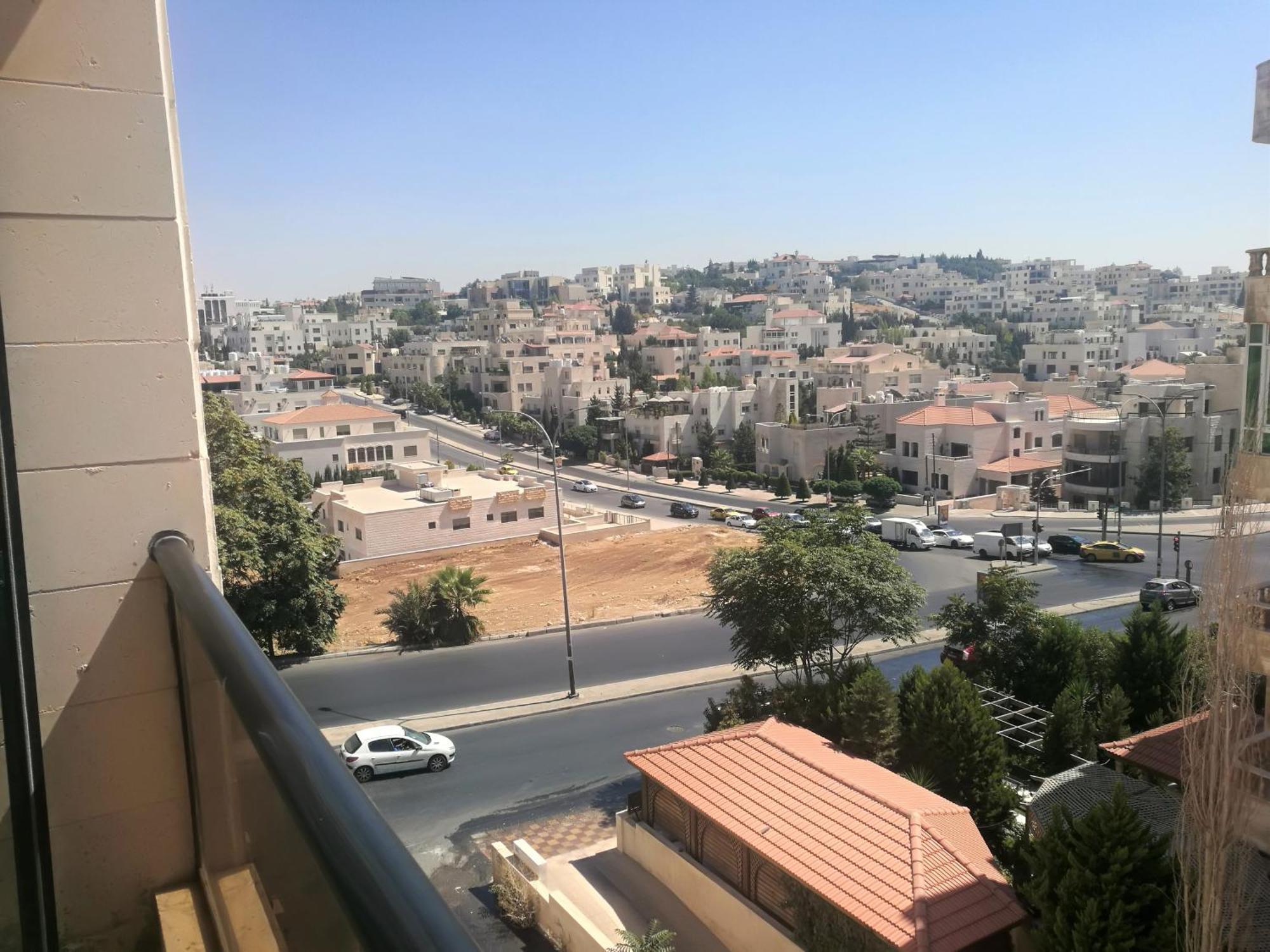 Dair Ghbar Gate Apartments Amman Extérieur photo